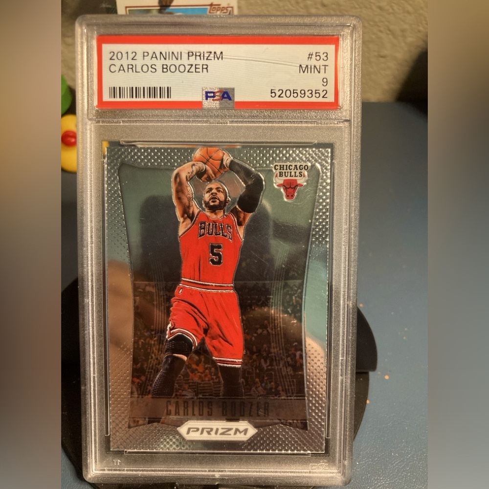 Carlos Boozer Chicago Bulls
“Notice crack at top” 
ONLY on front